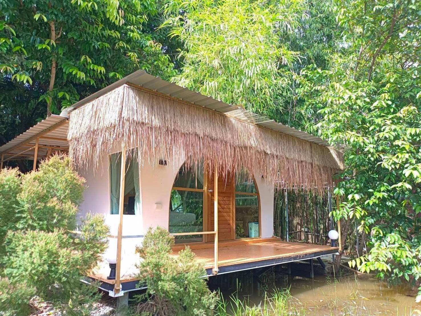 Baan Nai Baan Nok Resort Nakhon Nayok Exterior foto