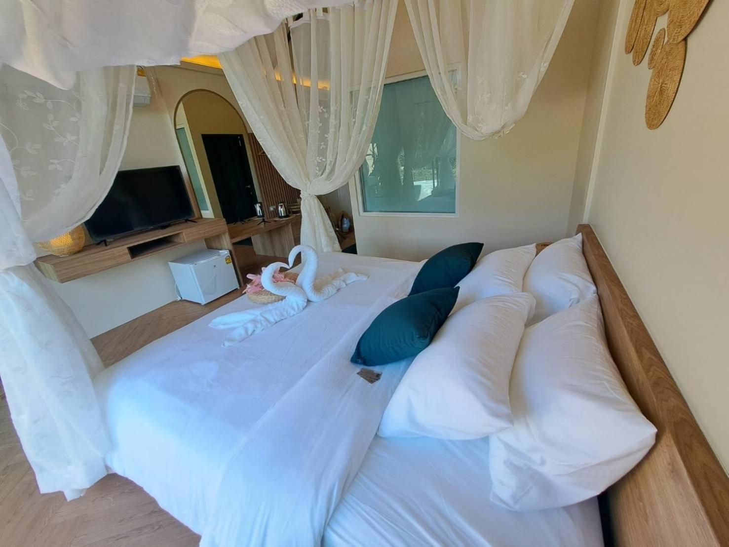 Baan Nai Baan Nok Resort Nakhon Nayok Exterior foto