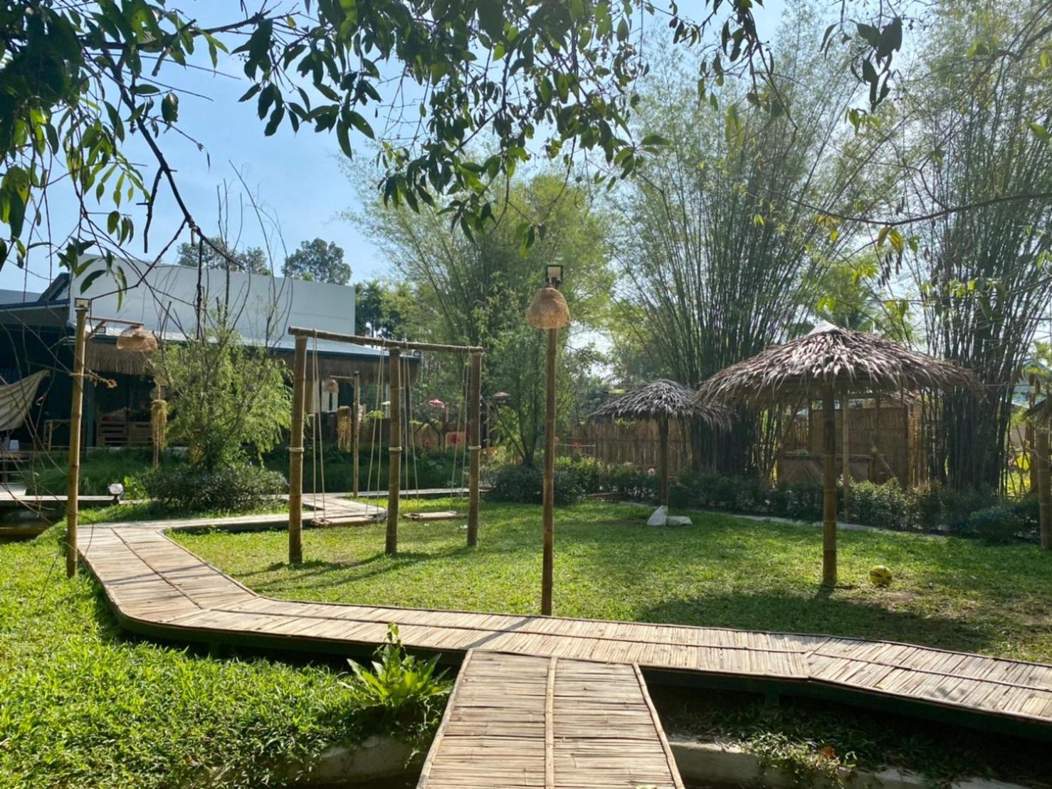 Baan Nai Baan Nok Resort Nakhon Nayok Exterior foto